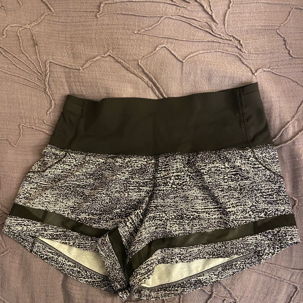 Lululemon black and white running shorts